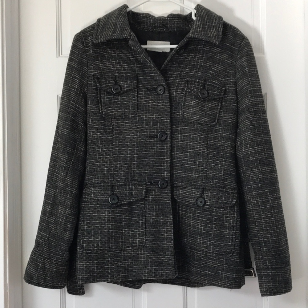 Pea coat